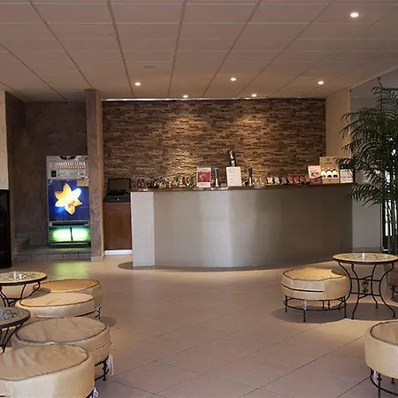 Clube Brisamar 阿尔沃尔