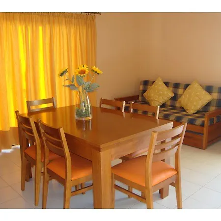 Clube Brisamar 阿尔沃尔