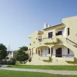 Ξενοδοχείο με διαμερίσματα Clube Brisamar 3*